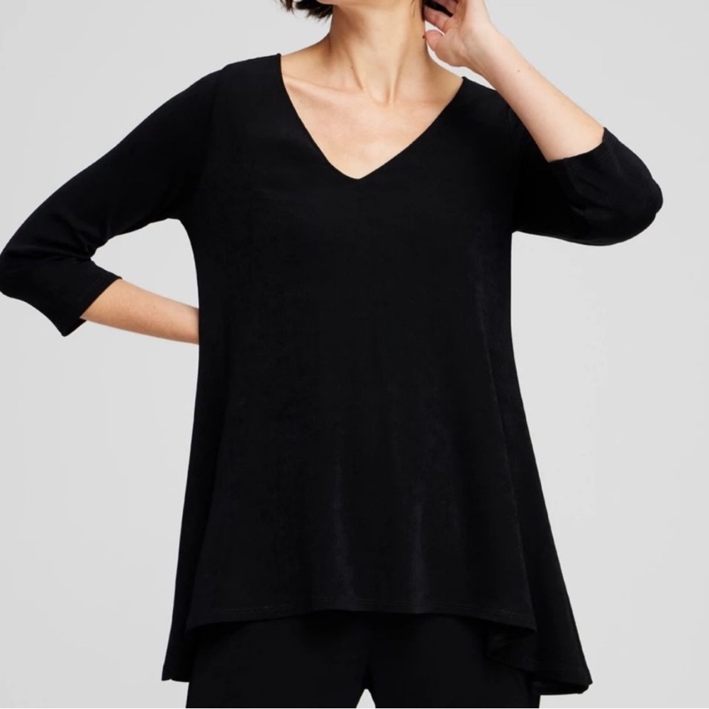 Chicos Black V-Neck Women's Top Size Small